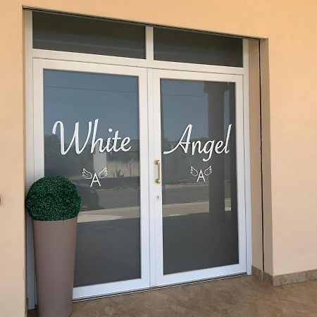 Monolocali White Angel Apartments 切萨雷奥港 外观 照片