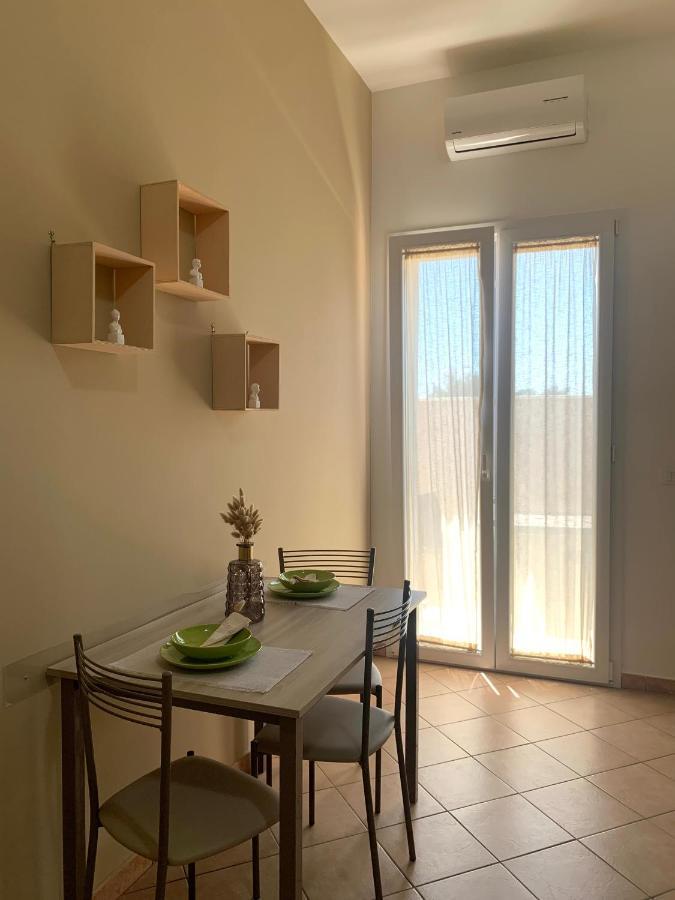 Monolocali White Angel Apartments 切萨雷奥港 外观 照片