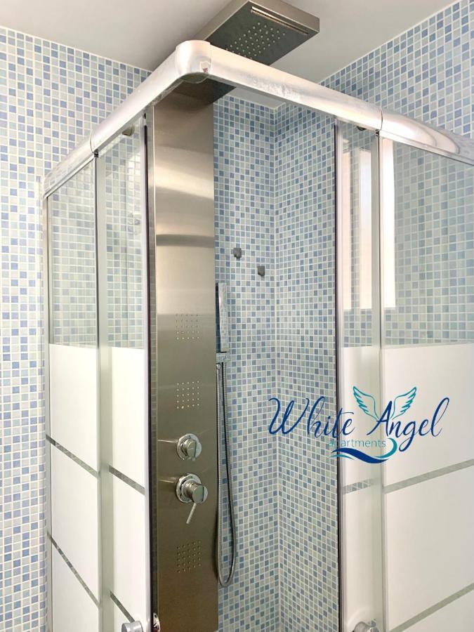 Monolocali White Angel Apartments 切萨雷奥港 外观 照片