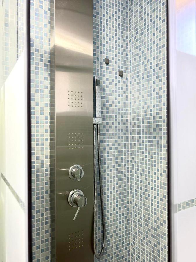 Monolocali White Angel Apartments 切萨雷奥港 外观 照片