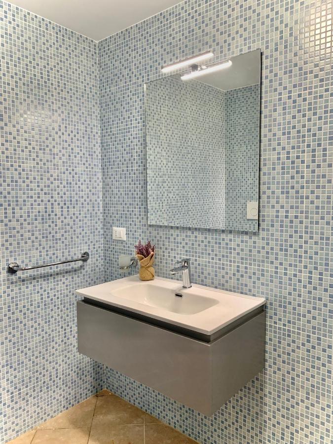 Monolocali White Angel Apartments 切萨雷奥港 外观 照片